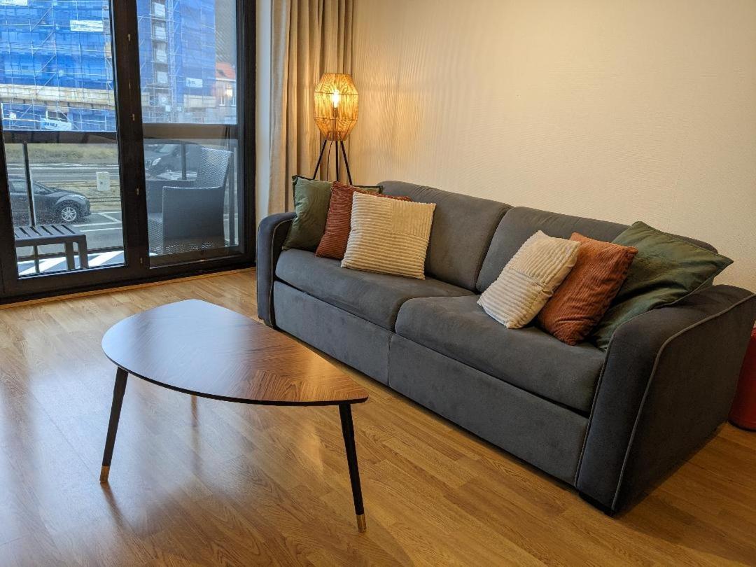 Vista Linda, Leuk Appartement Vlak Bij Zeedijk En Strand Ostende Kültér fotó