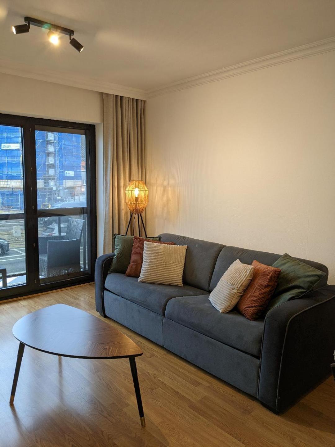 Vista Linda, Leuk Appartement Vlak Bij Zeedijk En Strand Ostende Kültér fotó