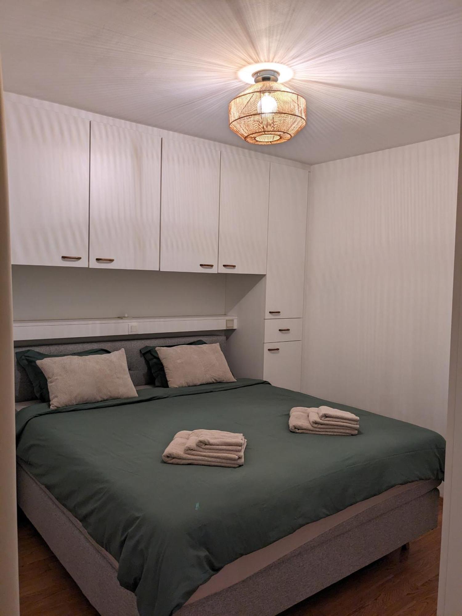 Vista Linda, Leuk Appartement Vlak Bij Zeedijk En Strand Ostende Kültér fotó