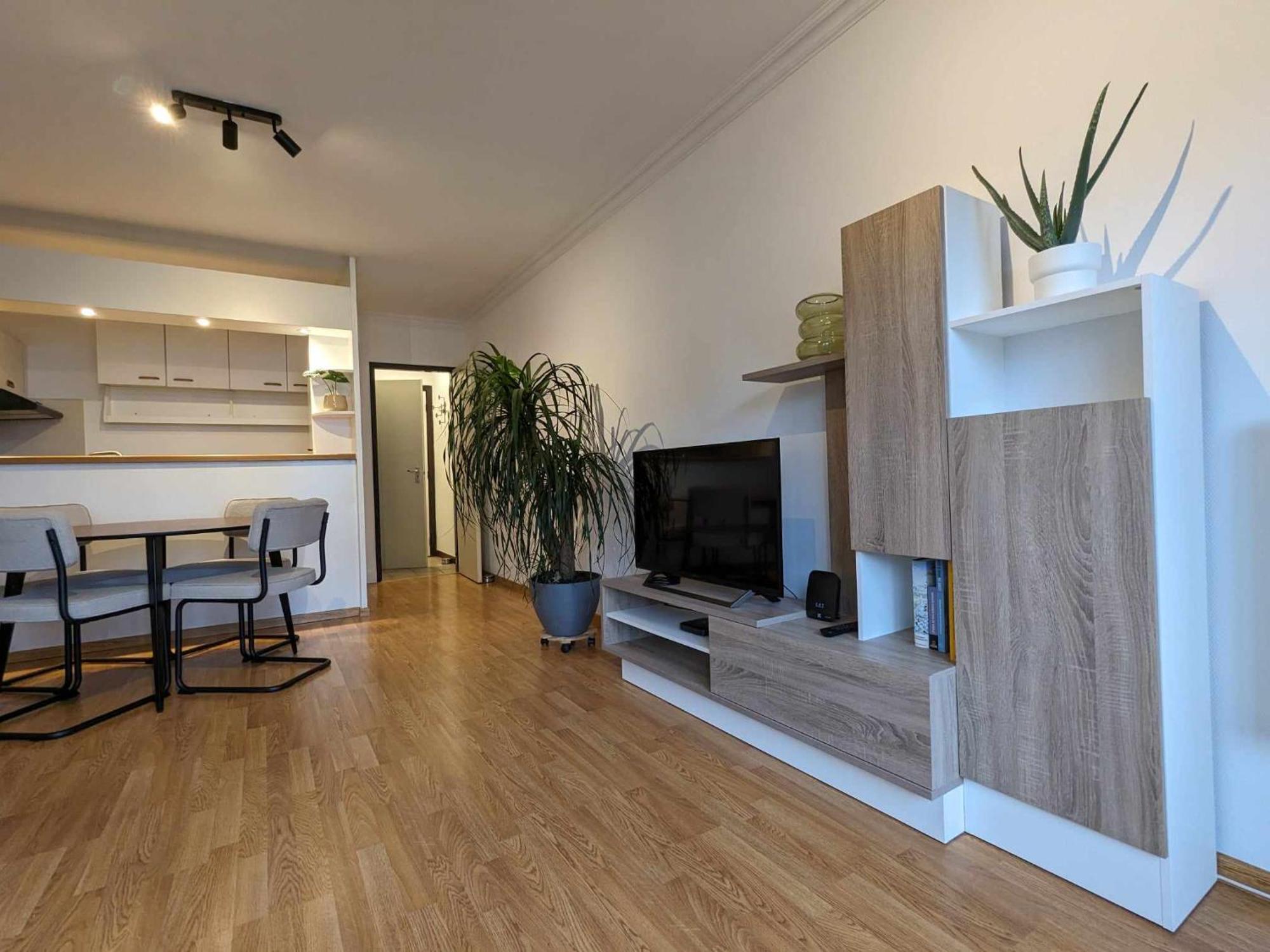 Vista Linda, Leuk Appartement Vlak Bij Zeedijk En Strand Ostende Kültér fotó