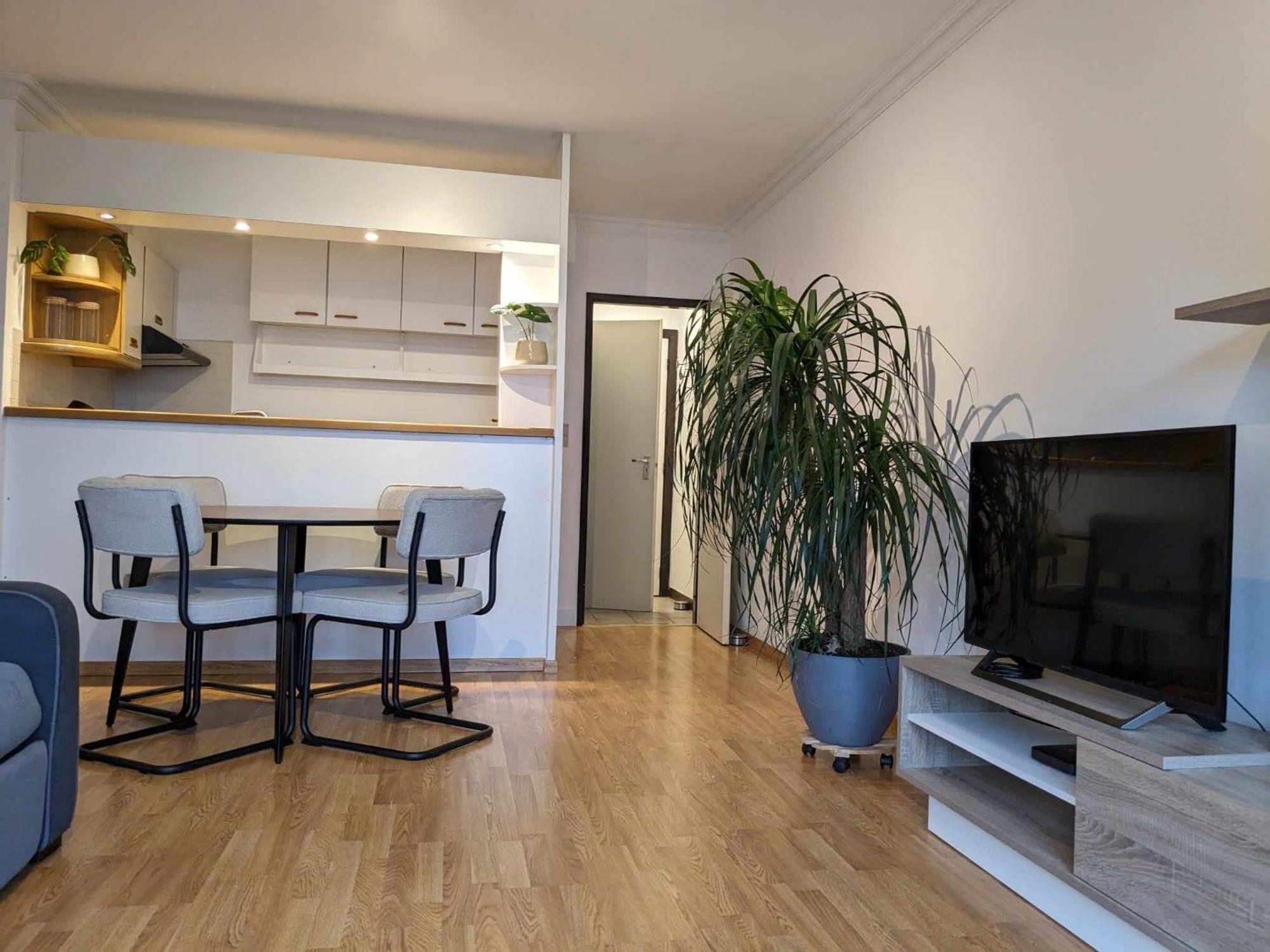 Vista Linda, Leuk Appartement Vlak Bij Zeedijk En Strand Ostende Kültér fotó